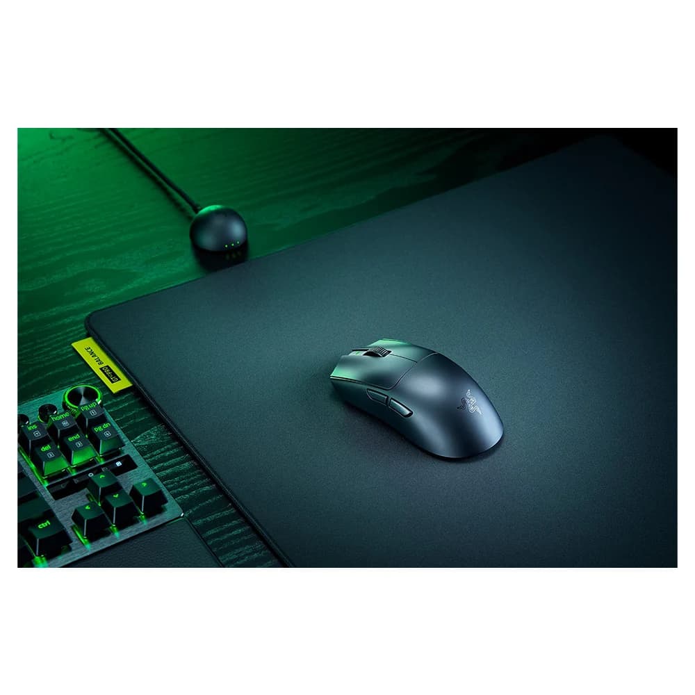 Razer Viper V4 Pro Gaming Mouse Black, Right-handed Symmetrical, 50000 DPI, Focus Pro 50K Optical Sensor Gen-3 thumbnail 3