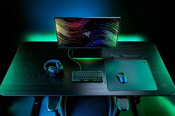 razer-atlas-tampered-glass-mat-black-1