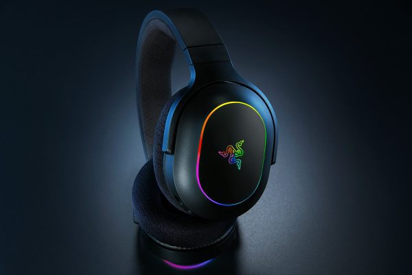 razer-barracuda-x-chroma-headset