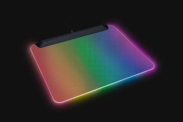 razer-firefly-v2-pro-black-mouse-mat-1