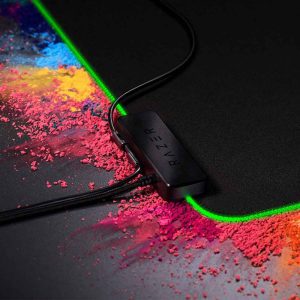 razer-goliathus-chroma-mouse-mat-1