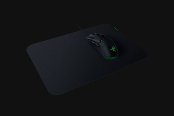 razer-sphex-v3-large-mouse-mat-1