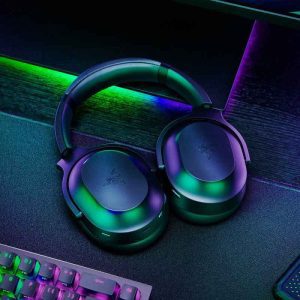 razer-barracuda-pro-wireless-gaming-headset-with-hybrid-anc-2-scaled