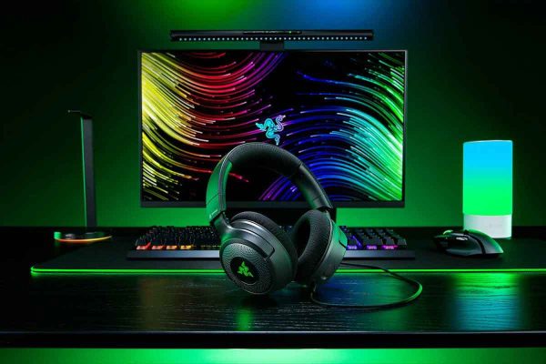 razer-kraken-v4-x-headset-3-scaled